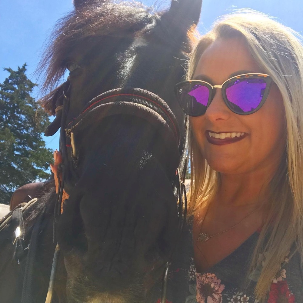 Meet your Posher, Allison